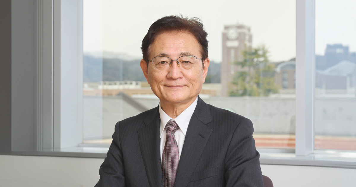 京都大学総長　湊 長博